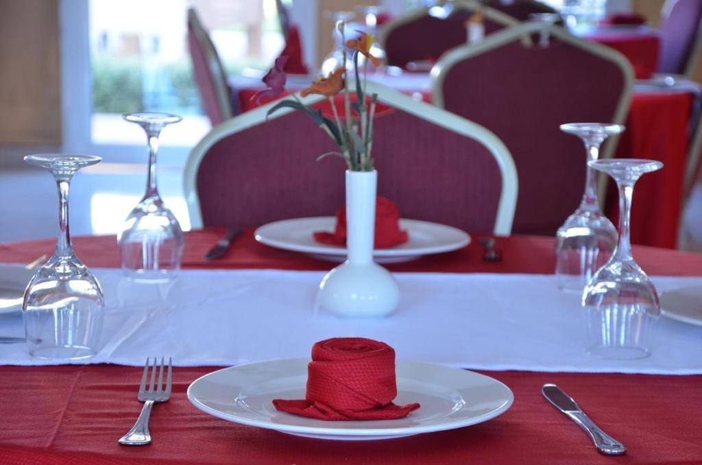 Hotel Al Akha Sidi Harazem Zewnętrze zdjęcie