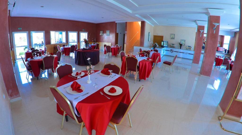 Hotel Al Akha Sidi Harazem Zewnętrze zdjęcie